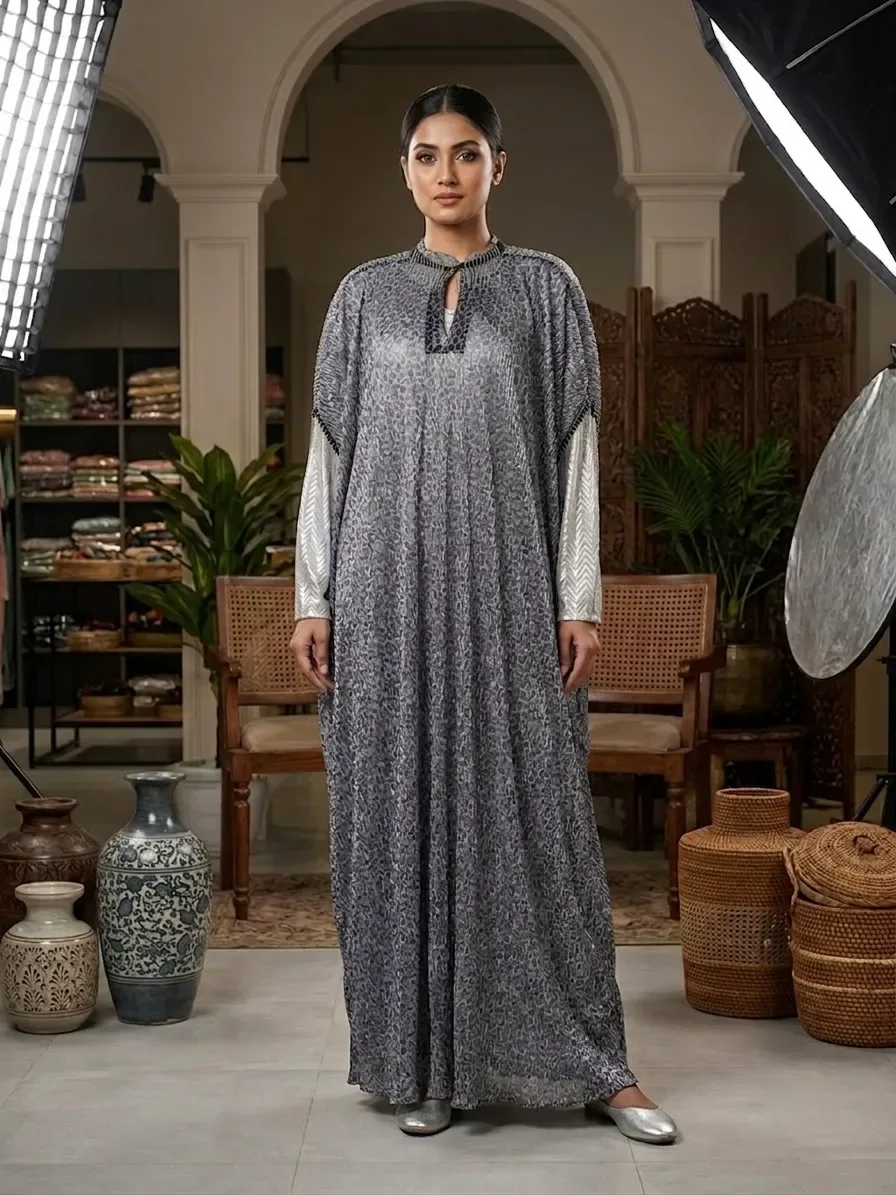 black lace abaya – Rania